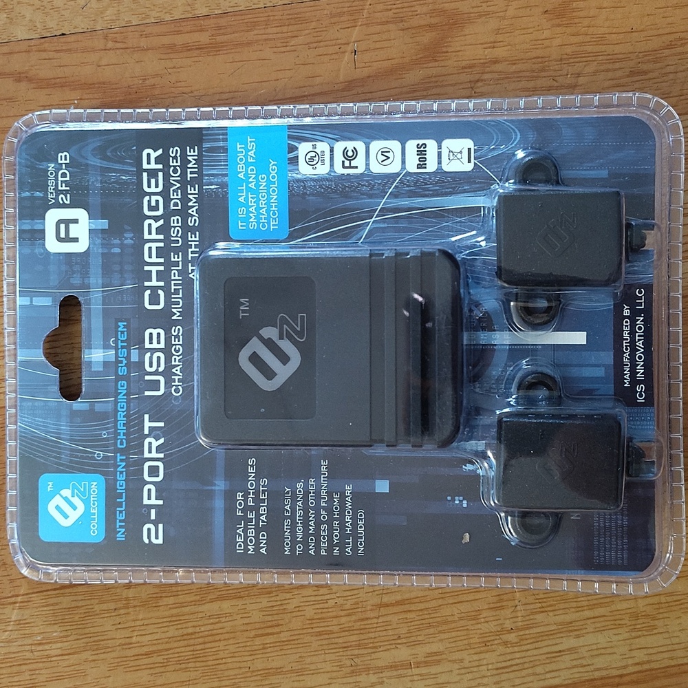 EZ Collection 2-Port USB Charger - Black New In Package Charge Multiple Devices